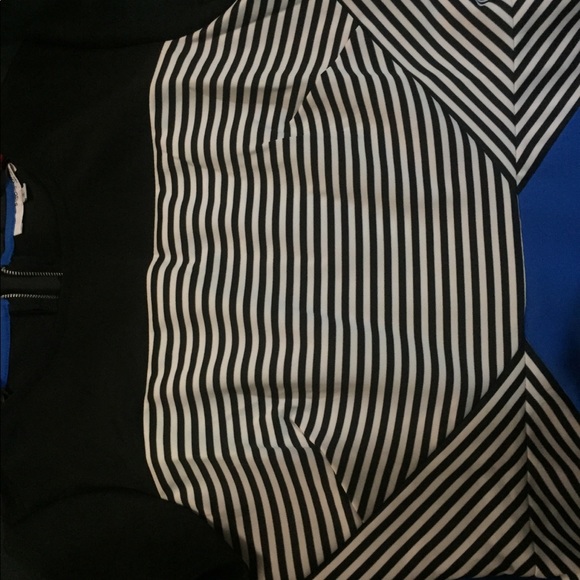 NWT- Beautiful Studio ONE 👗 Dress - Picture 6 of 6